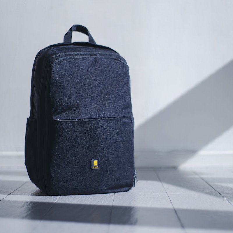 Tas Ransel Laptop Anti Air Muat 15 Inci